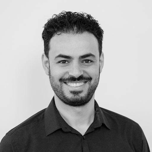 Yakdan, Khaled